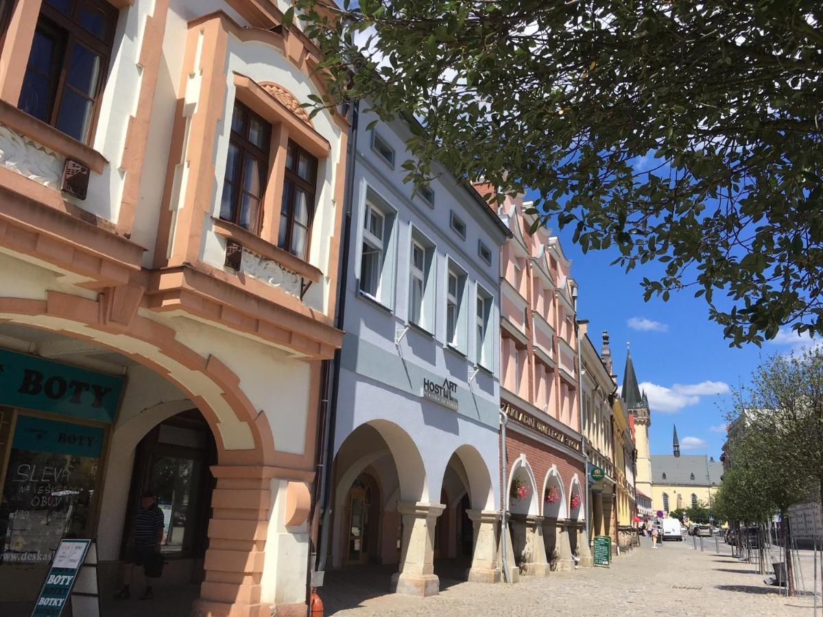 Art Hostel & Apartments Dvůr Králové nad Labem 외부 사진