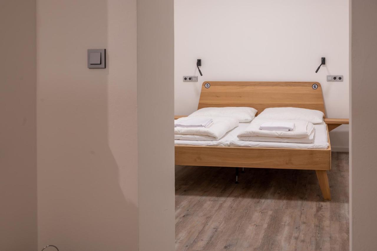 Art Hostel & Apartments Dvůr Králové nad Labem 외부 사진